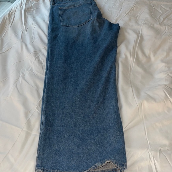 COPY - Woman’s Denim Loose Straight Size 18 - Picture 2 of 7